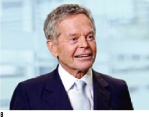 (PHOTO OF SIMON MURRAY CBE)