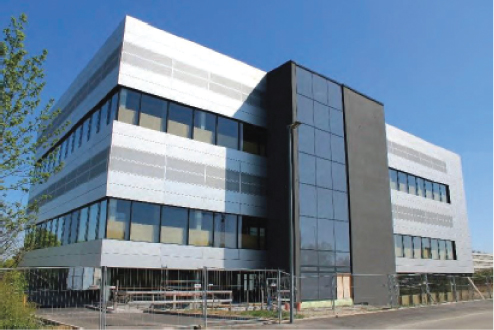 [MISSING IMAGE: tm215958d1-ph_facilityclr.jpg]