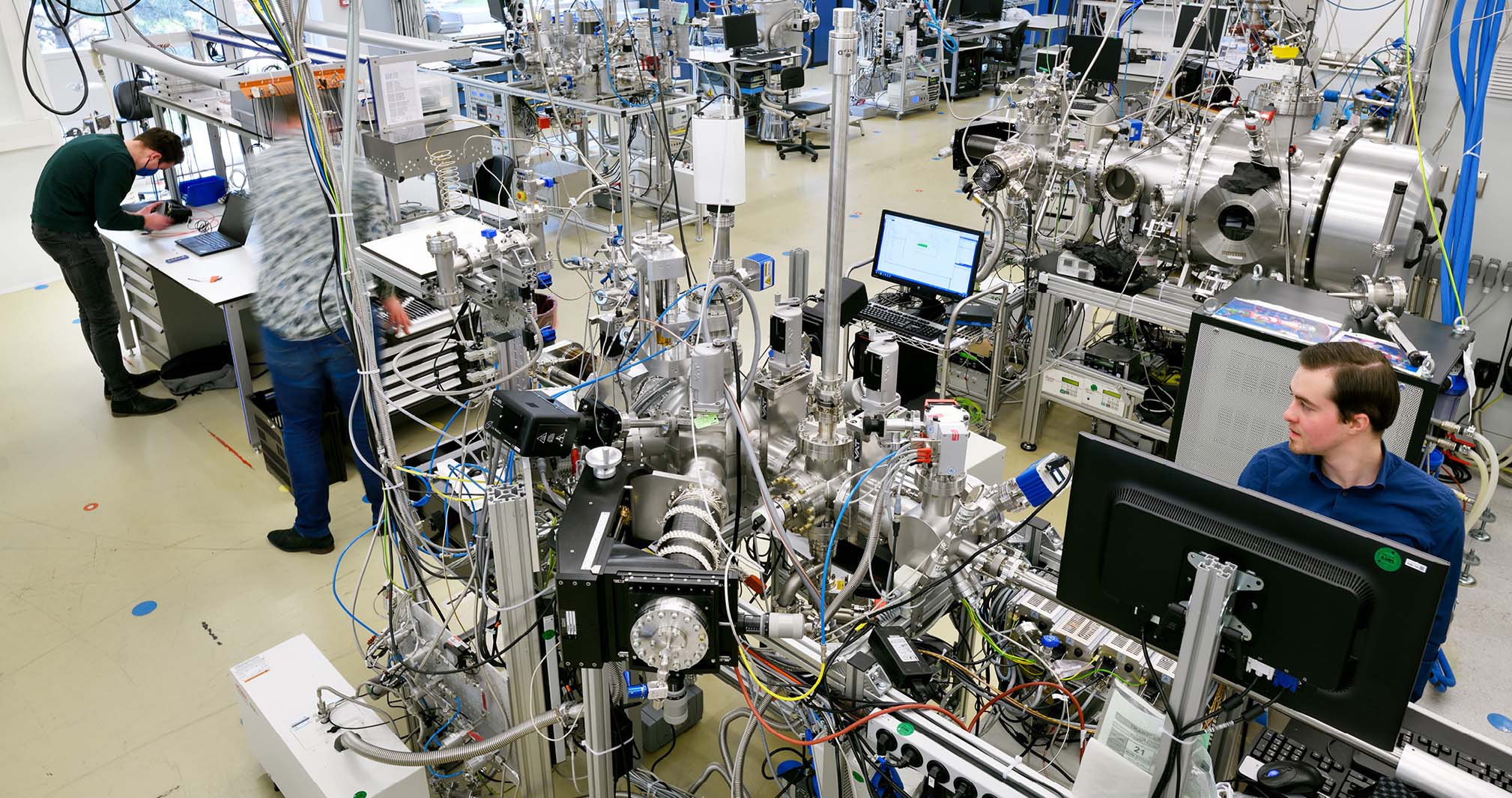 asml-20221231_g154.jpg
