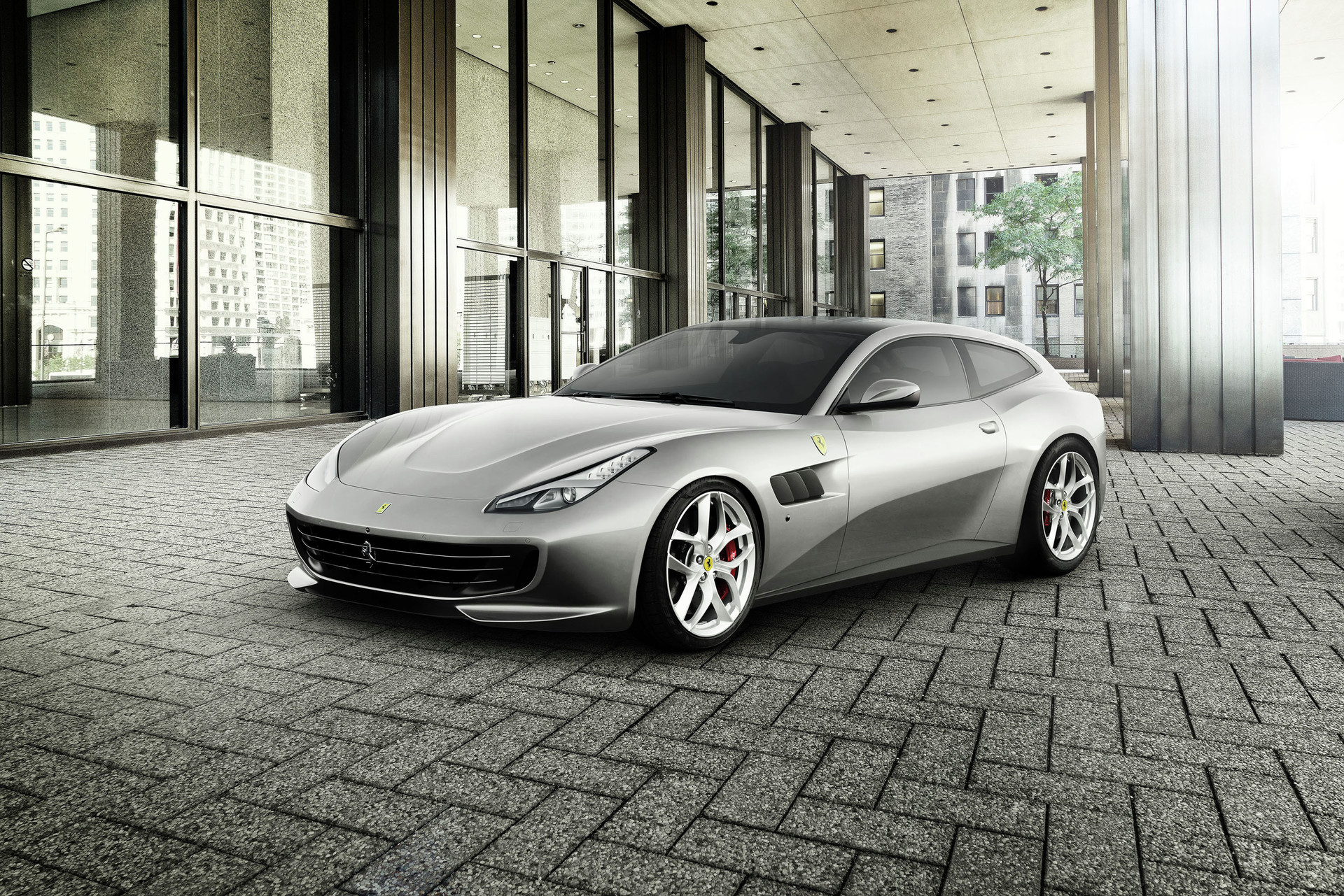 gtc4lusso-t.jpg