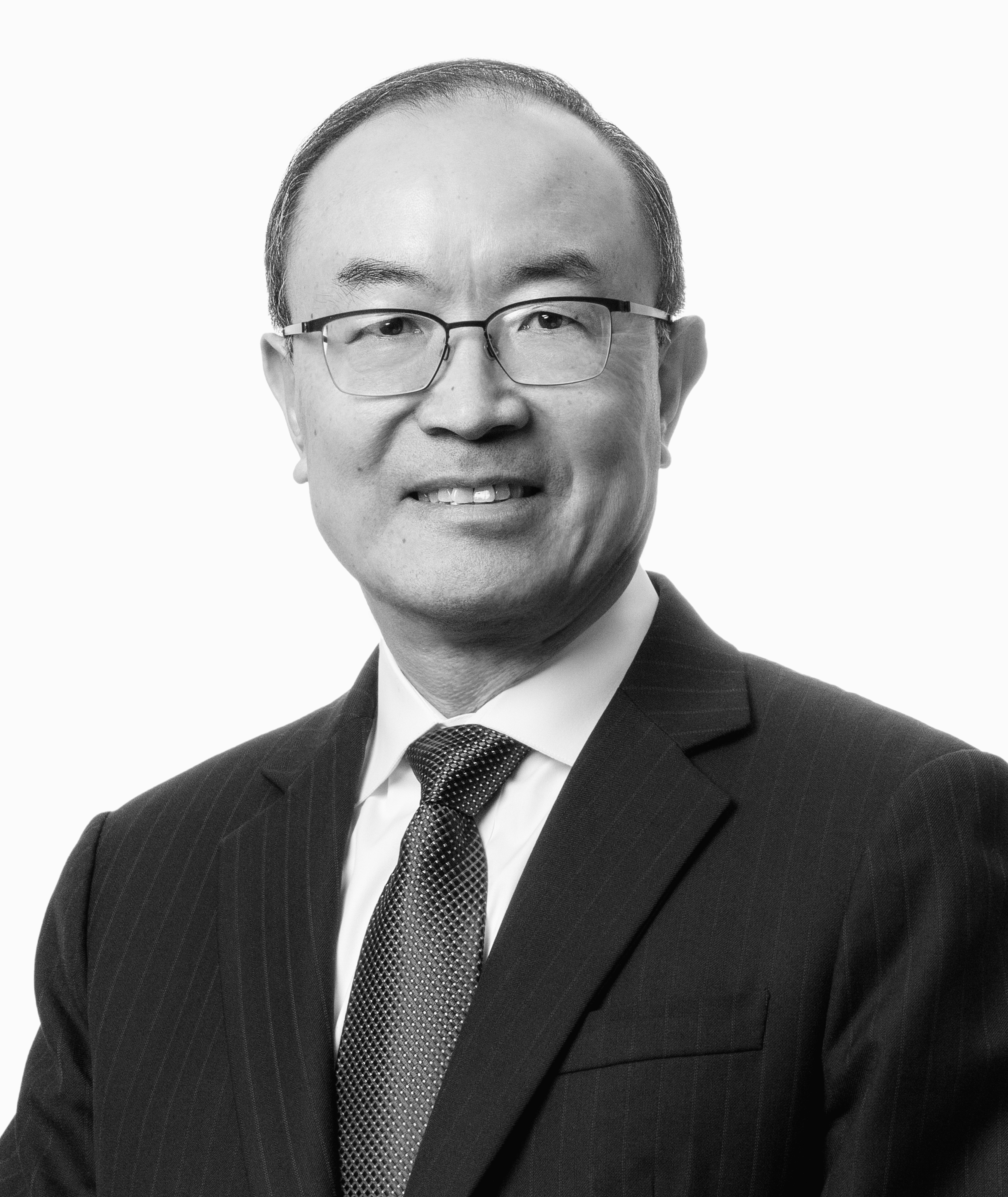 J Liu Headshot.jpg