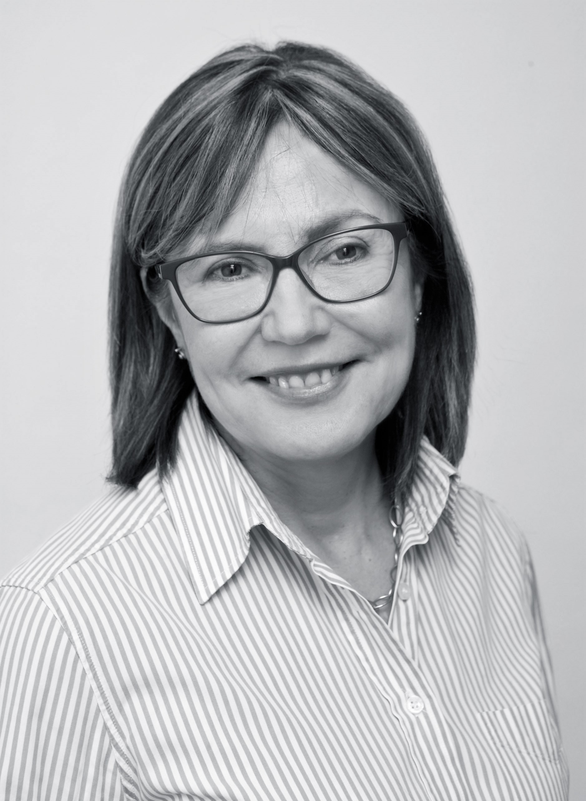 radafinalblackwhite.jpg